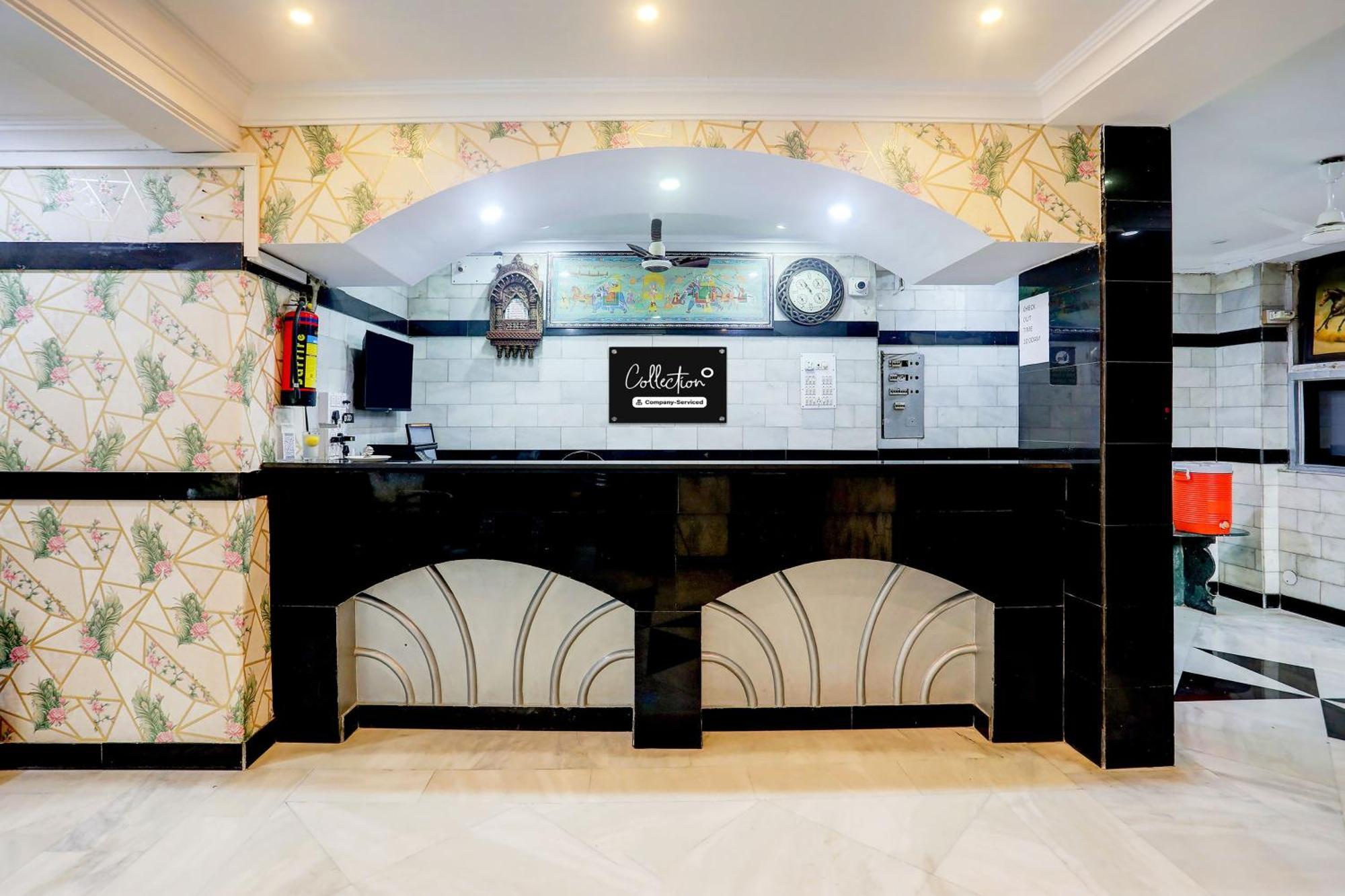 Super Collection O Lake Palace Road อุเดเปอร์ ภายนอก รูปภาพ